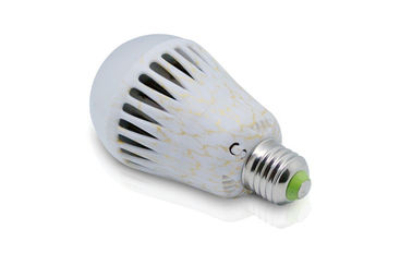 E26 3W E27 لمبة LED 2700K - 6500K مع 180 درجة عدسة الاختياري أدت مصابيح